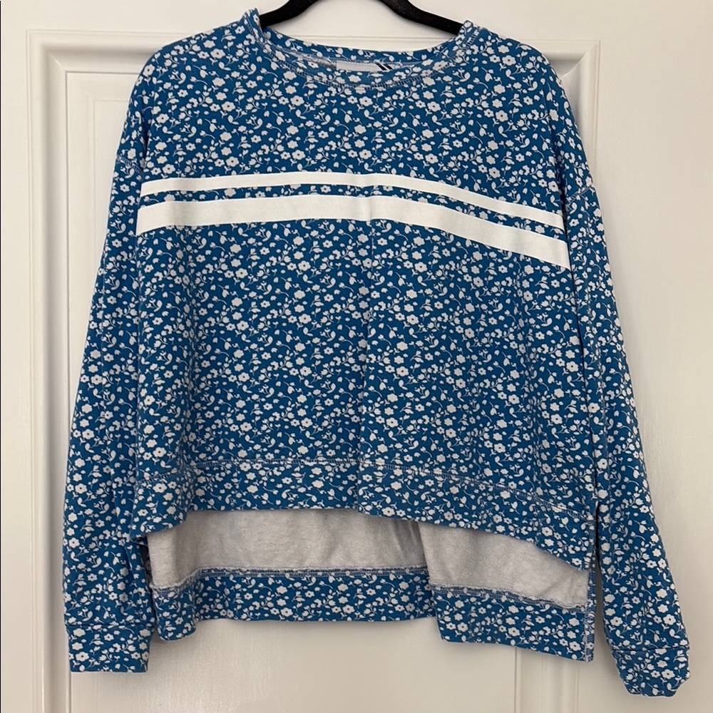 Addison Bay Blue and White Boxy Sweatshirt